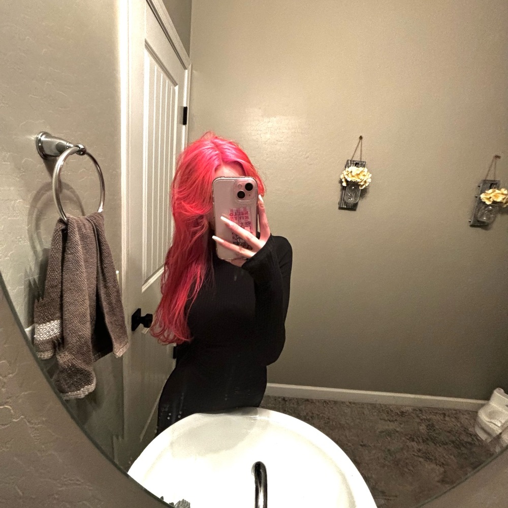 Meet your Posher, Destiny